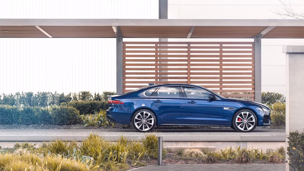 Tại thị trường Việt Nam, mẫu Jaguar XF mới được Phú Thái Mobility nhập khẩu và phân phối. Ảnh: Jaguar
