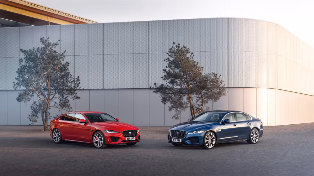 Jaguar vừa chính thức giới thiệu 2 mẫu xe Jaguar XF Saloon và XF Sportbrake tại Anh. Ảnh: Jaguar
