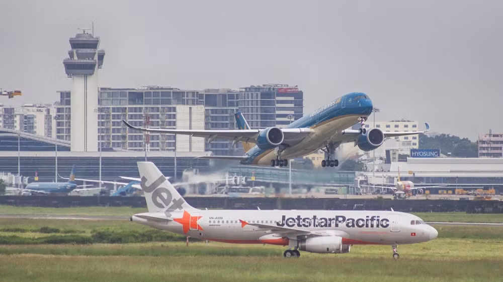 Vietnam Airlines và Jetstar Pacific cung ứng gần 2 triệu chỗ ngồi dịp lễ 30/4 – 1/5. Ảnh minh họa.
