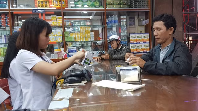 Hàng ngàn nhà thuốc đứng trước nguy cơ bị ngưng hoạt động