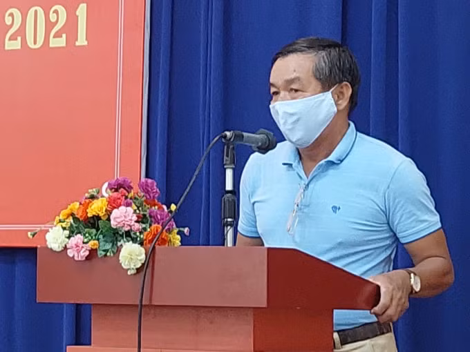 Nhà báo Phạm Hoài Nam (Báo SGGP) tác giả đoạt giải Nhì với loạt bài “Nhận diện, đấu tranh với thông tin xấu, độc trên không gian mạng” phát biểu tại lễ trao giải.