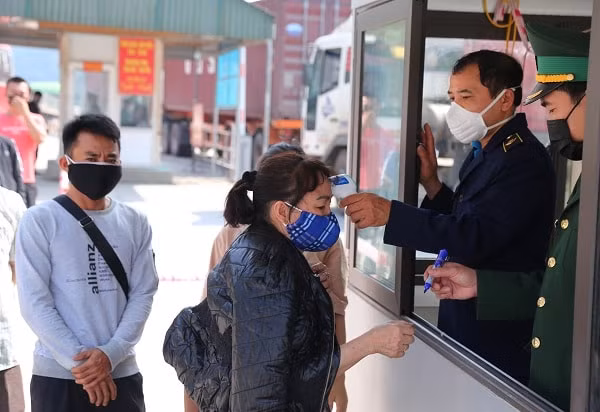 Hà Tĩnh tạm dừng tiếp nhận công dân Việt Nam về nước qua Cửa khẩu quốc tế Cầu Treo từ ngày 18/6. Ảnh: kinhtedothi.vn