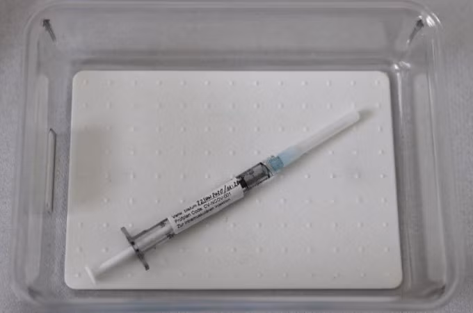 Mũi tiêm của CureVac chỉ đạt hiệu quả 47%, con số quá thấp để được cấp phép sử dụng khẩn cấp - Ảnh: Reuters