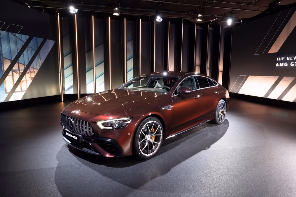 Mercedes-AMG GT 2022 phiên bản 4 cửa. Ảnh: Carscoops