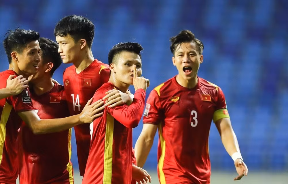 Cổ động viên Thái Lan: 