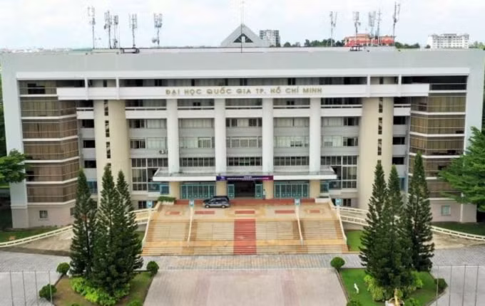 ĐHQG-HCM