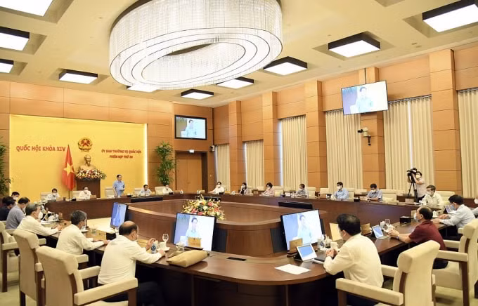 Quang cảnh phiên họp thứ 56 của Ủy ban Thường vụ Quốc hội.