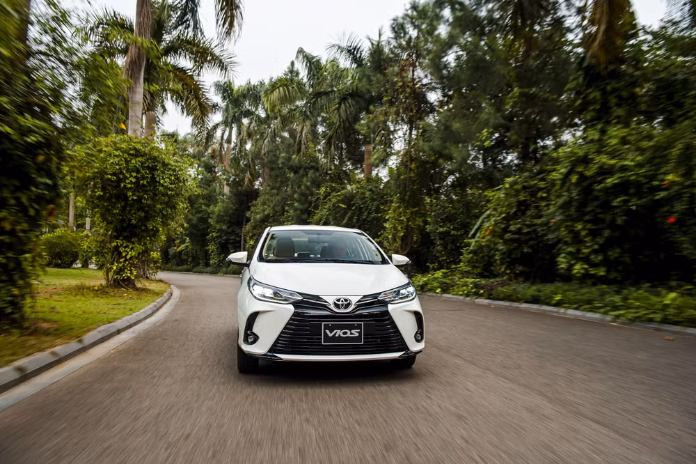 Mẫu xe Vios giữ vị trí số 1 trong phân khúc B với doanh số đạt gần 1.800 xe. Ảnh: Toyota Việt Nam
