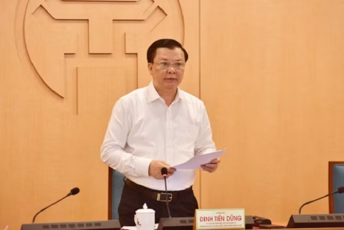 Bí thư Thành ủy Hà Nội Đinh Tiến Dũng