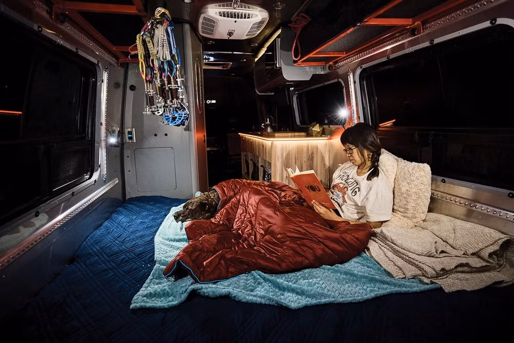 Airstream Interstate 24X 2022. Ảnh: Airstream