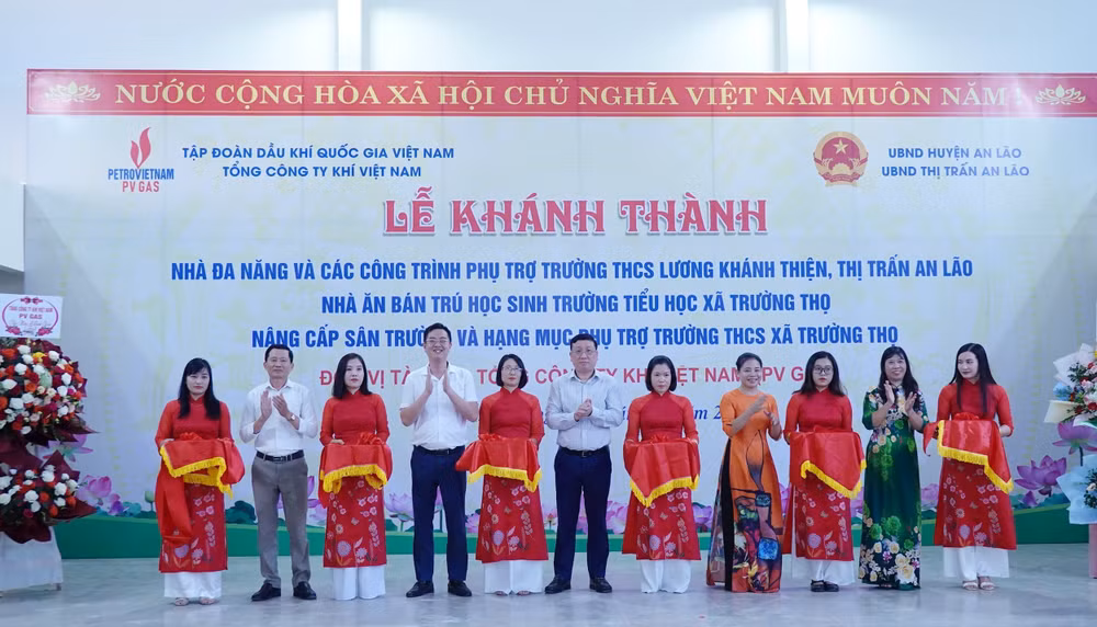 H4. Tài trợ cho các hoạt động giáo dục luôn được quan tâm hàng đầu trong chương trình ASXH của PV GAS