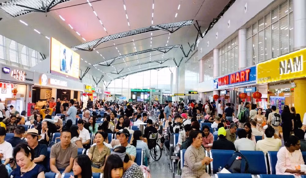 cảng hàng không đà nẵng