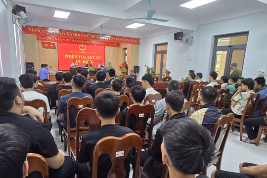Xét xử lưu động đường dây ma túy ở Huế, 4 bị cáo lĩnh hơn 40 năm tù