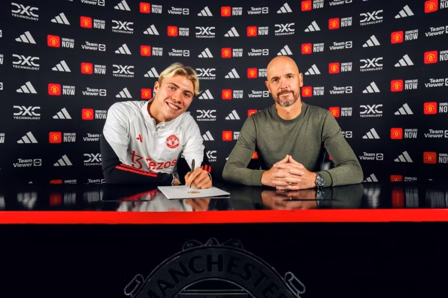 man united trinh lang tan binh dat gia rasmus hojlund hinh 1