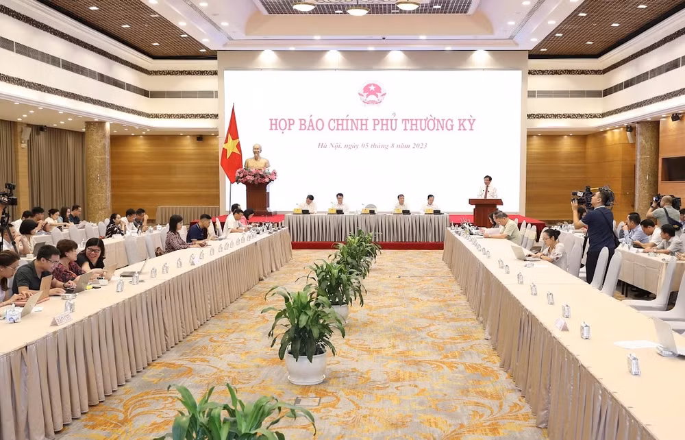 bo cong thuong giai thich ve de xuat dieu chinh gia dien 3 thang 1 lan hinh 1