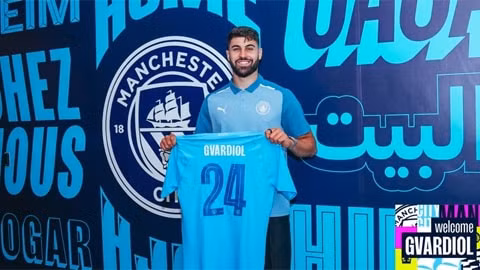 man city chinh thuc ra mat bom tan josko gvardiol hinh 1