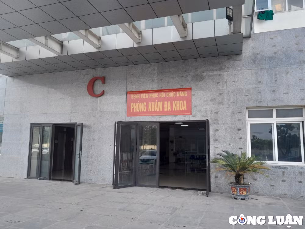 vinh phuc benh vien san nhi hon 1000 ty dong vua khai thac da xuong cap hu hong hinh 2