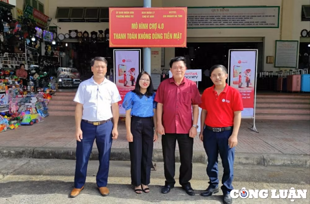 thi xa ky anh ha tinh day manh chuyen doi so trong cai cach hanh chinh hinh 3
