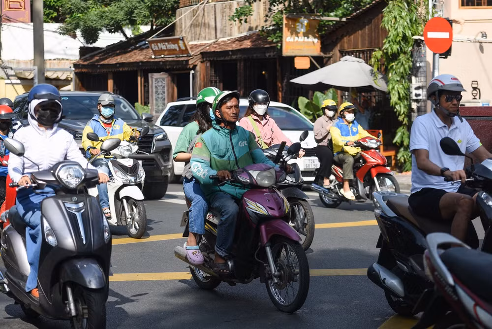 hoang hon lao dong gia re chau a dan buong xuong hinh 3