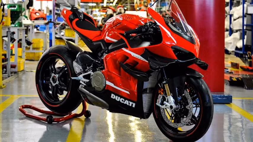 top cac mau xe ducati co toc do nhanh nhat hinh 1