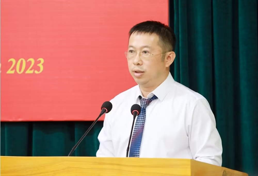 bac giang cong bo quyet dinh ve cong tac can bo tai ban tuyen giao tinh uy va huyen luc ngan hinh 7