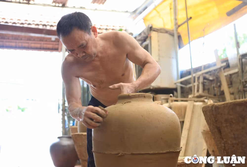 doc dao voi nghe san xuat gom huong canh vinh phuc hinh 1