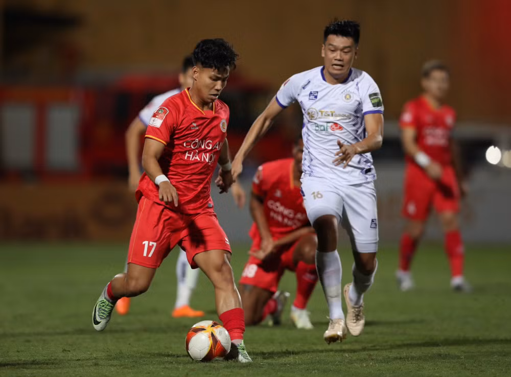 danh bai ha noi fc 2 1 clb cong an ha noi tro lai ngoi dau vleague 2023 hinh 2