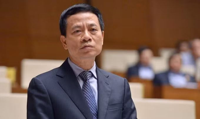 Bộ trưởng Bộ TT&TT Nguyễn Mạnh Hùng
