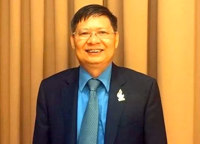 Ông Phan Văn Anh - Phó Chủ tịch LĐLĐ VN.