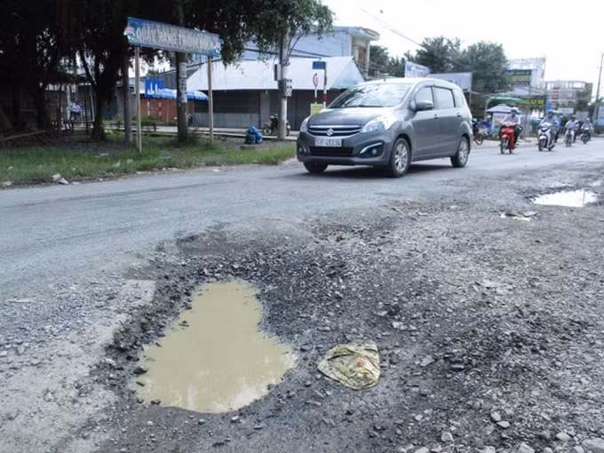 Bộ GTVT dừng thực hiện dự án đầu tư nâng cấp, mở rộng Quốc lộ 30 qua địa bàn hai tỉnh Tiền Giang và Đồng Tháp theo hình thức BOT. Ảnh: TL