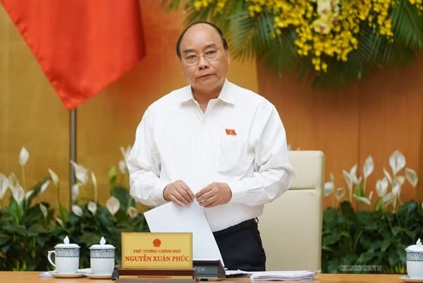 Thủ tướng Nguyễn Xuân Phúc phát biểu kết luận phiên họp Chính phủ thường kỳ tháng 5/2019. Ảnh: VGP