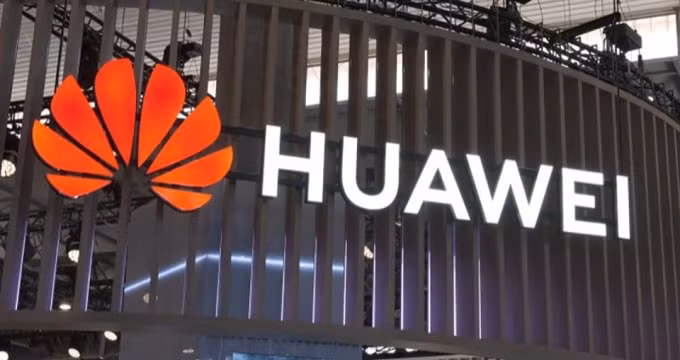 Huawei ngấm đòn từ các rào cản thương mại của Mỹ.