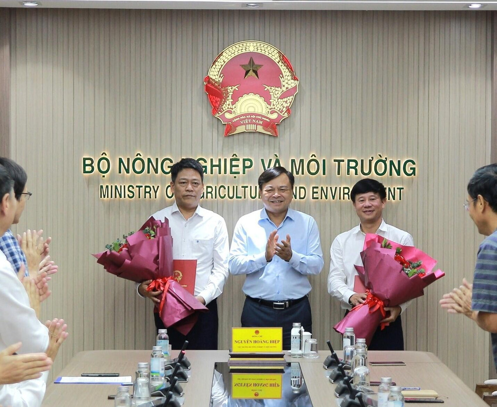 Ông Nguyễn Thượng Hiền và Ông Phạm Đức Luận được Bộ Nông nghiệp và Môi trường giao nhiệm vụ mới. Ảnh: KTTV 2-e69ef86d32.jpg