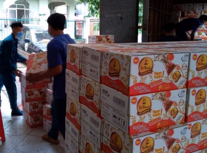 Các đơn vị tiếp nhận nước giải khát của Tân Hiệp Phát.