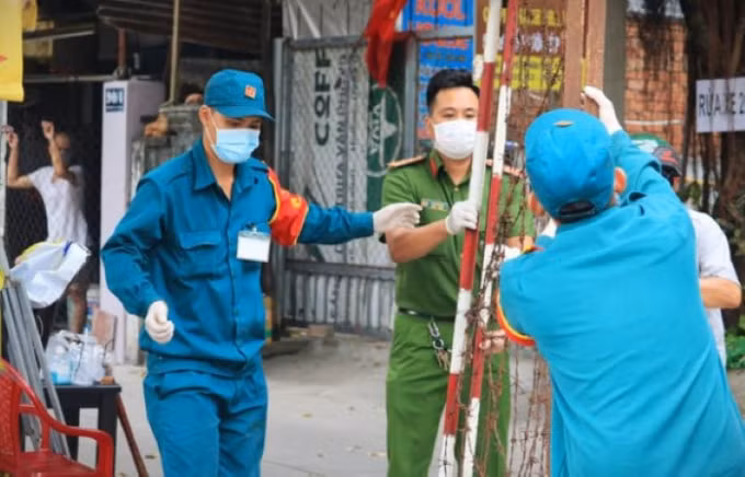 Thêm 24 ca mắc mới, TP.HCM phong tỏa nhiều khu vực để truy vết F1, F2