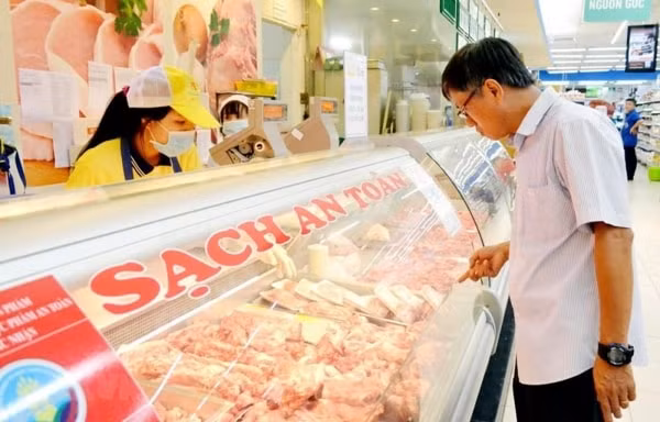 Thị trường thịt lợn ổn định trở lại trong những ngày cận tết Tân Sửu