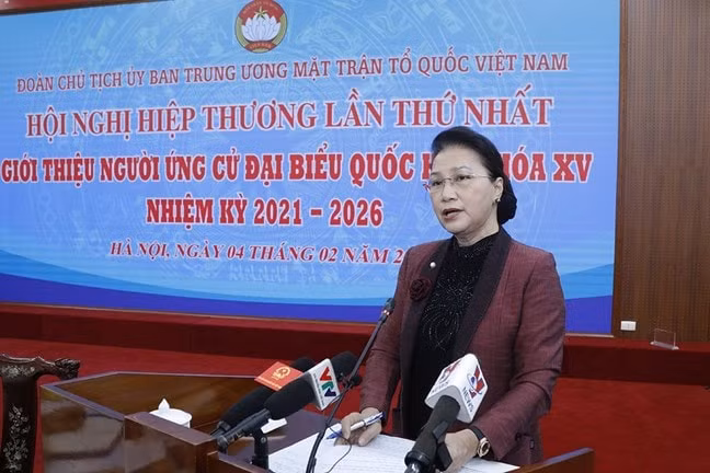 Chủ tịch Quốc hội, Chủ tịch Hội đồng Bầu cử quốc gia Nguyễn Thị Kim Ngân phát biểu chỉ đạo tại Hội nghị.