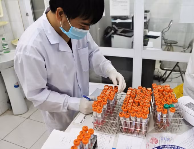 Hà Nội ghi nhận thêm bệnh nhân mắc COVID -19 trong cộng đồng (ảnh TL).