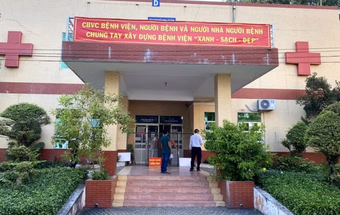 Bệnh viện Đa khoa Bình Dương phong tỏa 2 khoa khám bệnh. Ảnh: Zingnews.vn