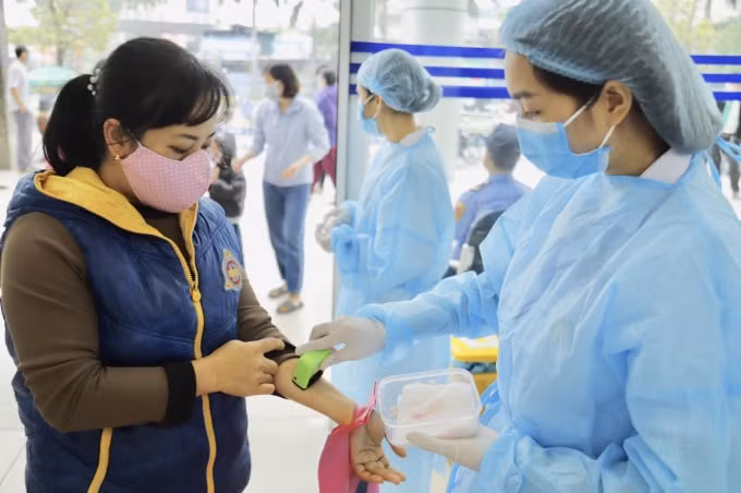 TP. HCM gỡ bỏ một điểm phong tỏa ở quận Gò Vấp. Ảnh: TL