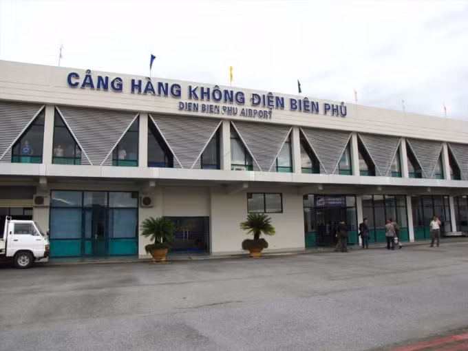 Các chuyến bay chở khách từ sân bay Điện Biên Phủ sẽ được chuyển mức độ rủi ro từ 1 lên mức 3 và áp dụng các biện pháp phòng chống dịch bệnh Covid-19 tương ứng. Ảnh minh họa