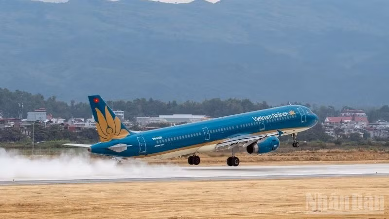 1-vietnam-airlines-bo-sung-cac-chuyen-bay-ha-noi-dien-bien-trong-thang-3-tao-dieu-kien-thuan-loi-cho-nguoi-dan-va-du-khach-tham-du-le-hoi-hoa-ban-2026-8704.jpg