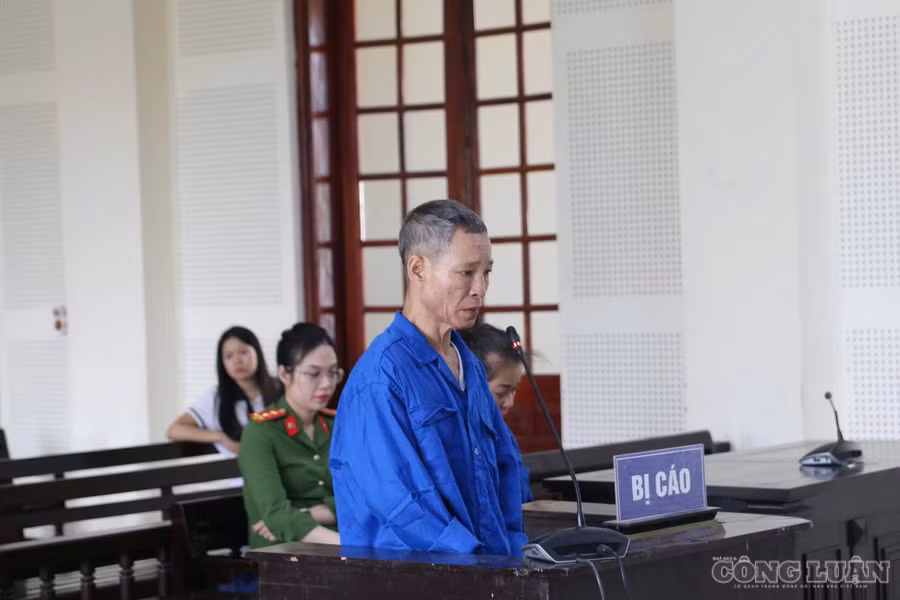 Lại vào tù vì không chịu hoàn lương