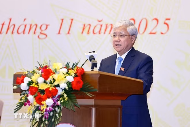 chu-tich-quoc-hoi-chu-tri-hoi-nghi-tong-ket-cong-tac-phong-chong-tham-nhung-cua-dang-bo-quoc-hoi-15-5.jpg