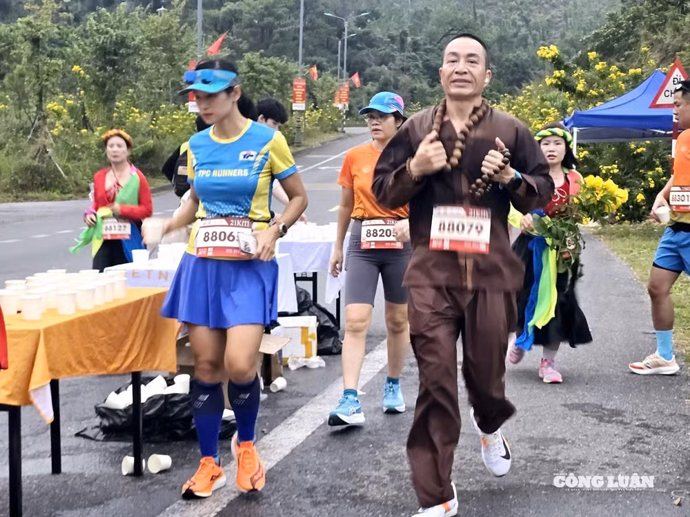 anh-4-yen-tu-heritage-marathon-2025.jpg