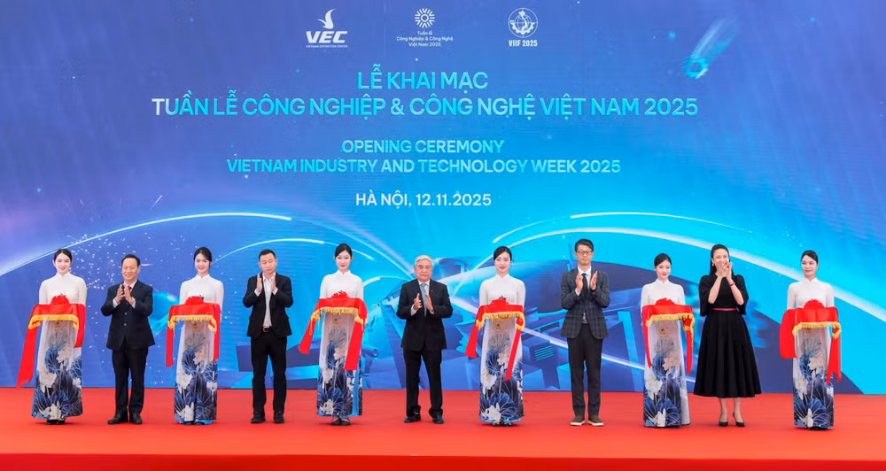 Anh 1