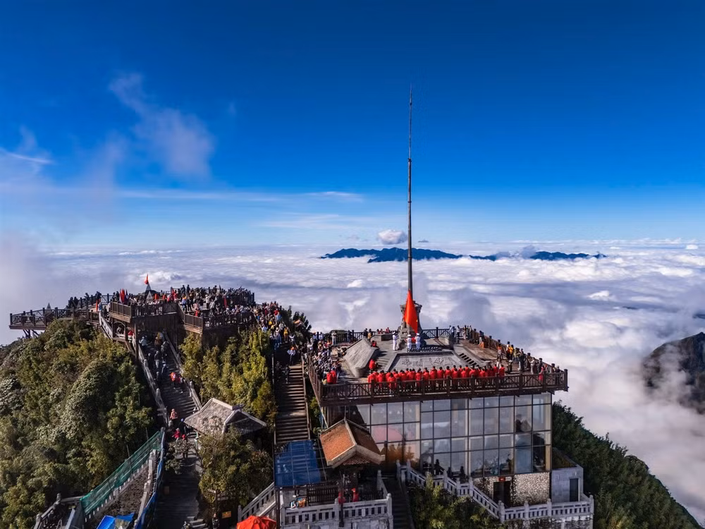 Cơ hội “vàng” để trải nghiệm vẻ đẹp Nóc nhà Đông Dương với mức giá ưu đãi trước kỳ bảo trì