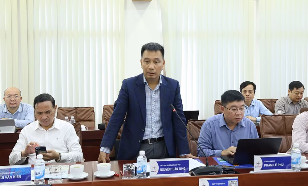 www.npt.com.vn-userfile-images-2025-11-_anh3lamvieccamau1112025-20251111140926666.jpg