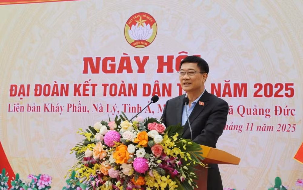 16112025dungThanh dự Ngày h14