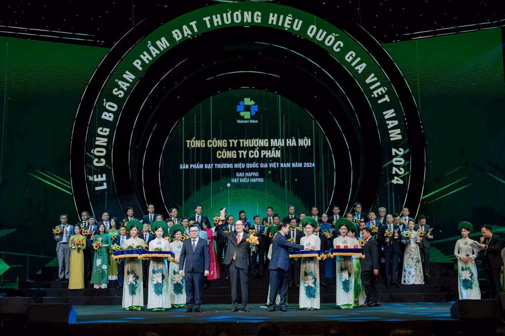 Nhận THQG 2024